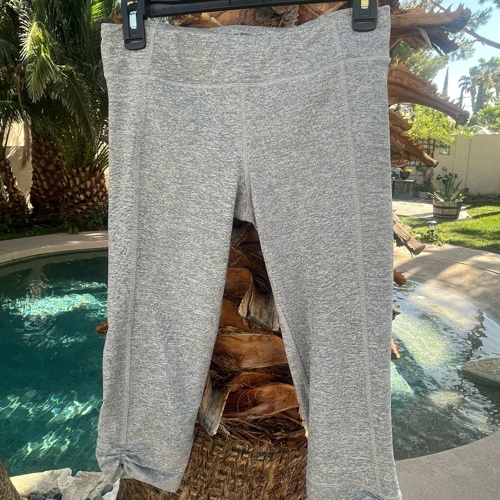 Calvin Klein capri spandex leggings